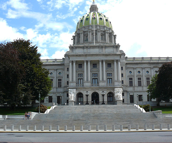 HARRISBURG STATE CAPITOL